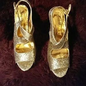 Womens gold heels